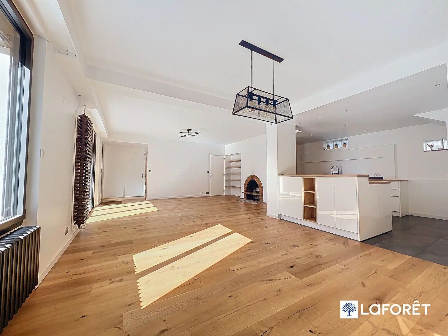 Maison à louer, 269m², Miribel