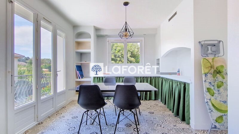 Maison à louer, 146m², Beynost