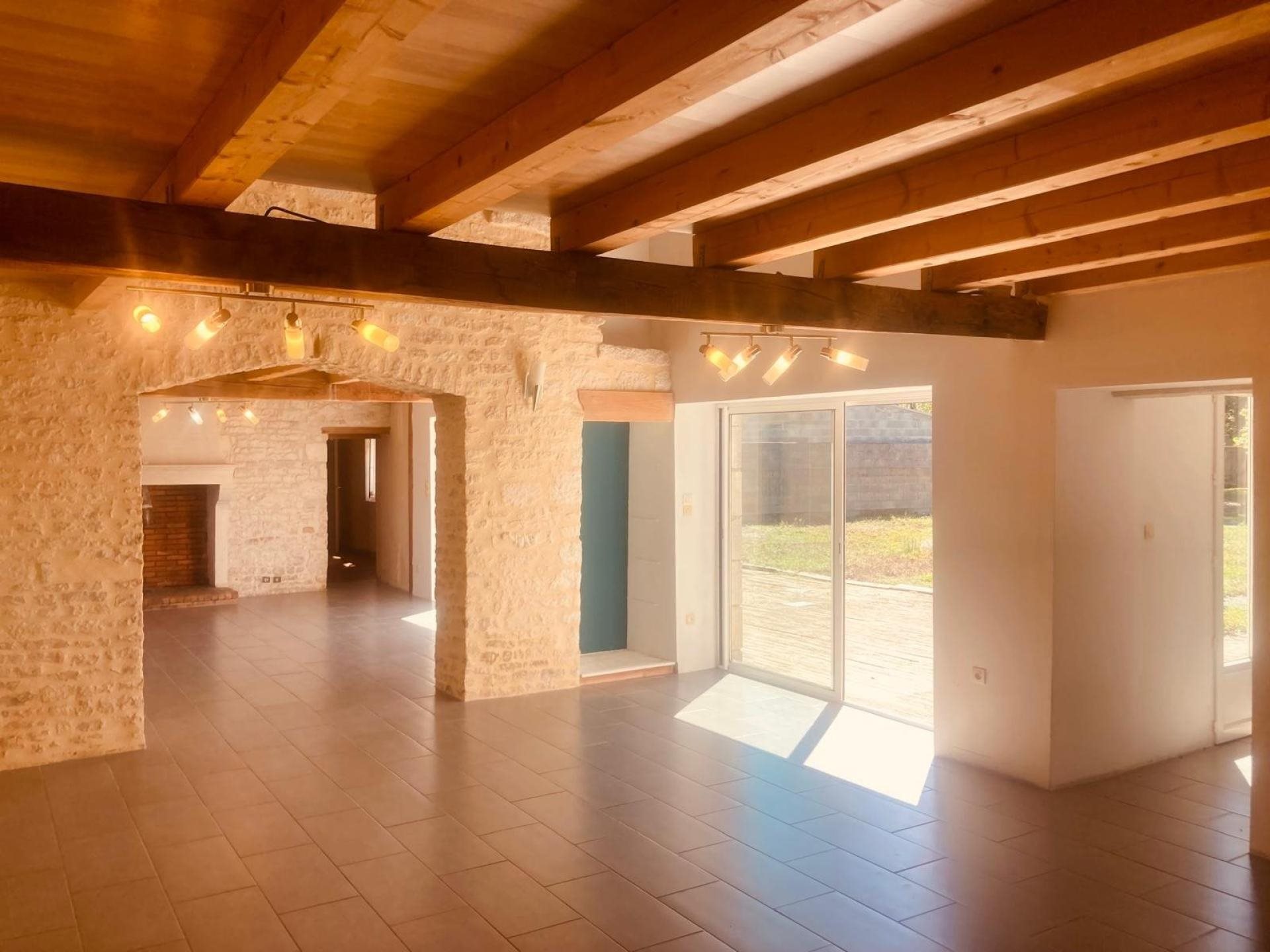 Maison à vendre, 150m², Nalliers