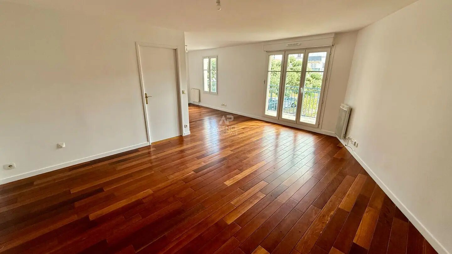 Appartement à vendre, 75m², Vauréal
