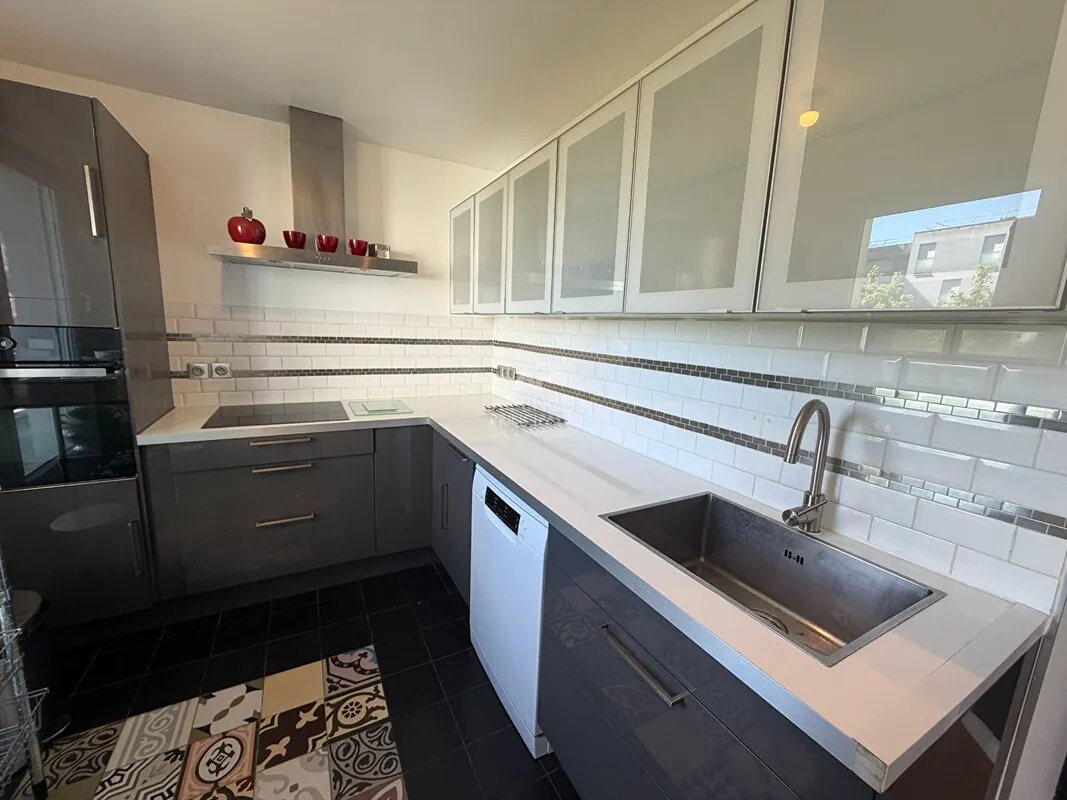 Appartement à vendre, 75m², Cergy