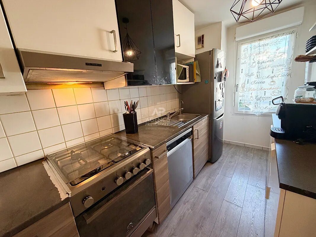 Appartement à vendre, 61m², Cergy