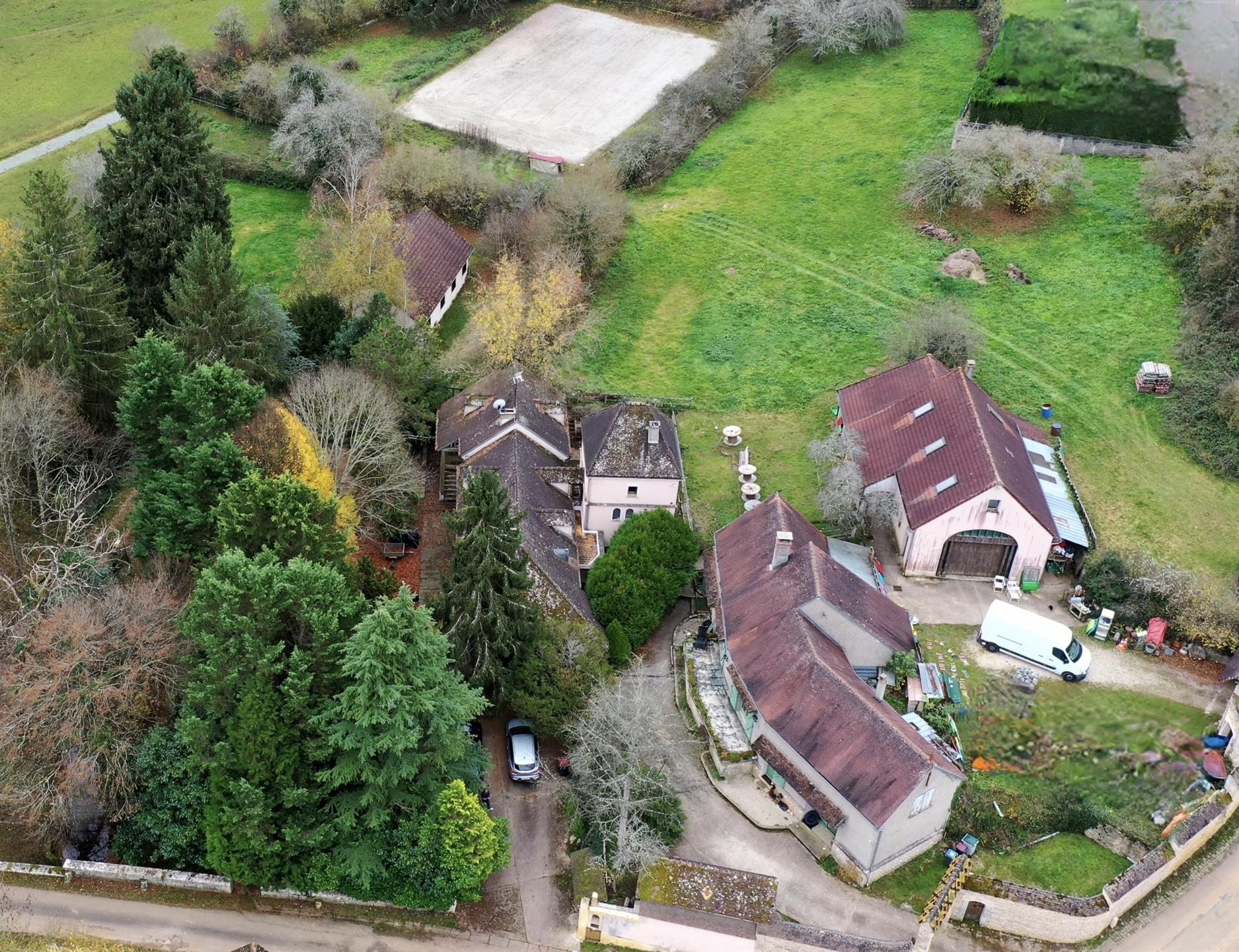 Maison à vendre, 460m², Vézelay