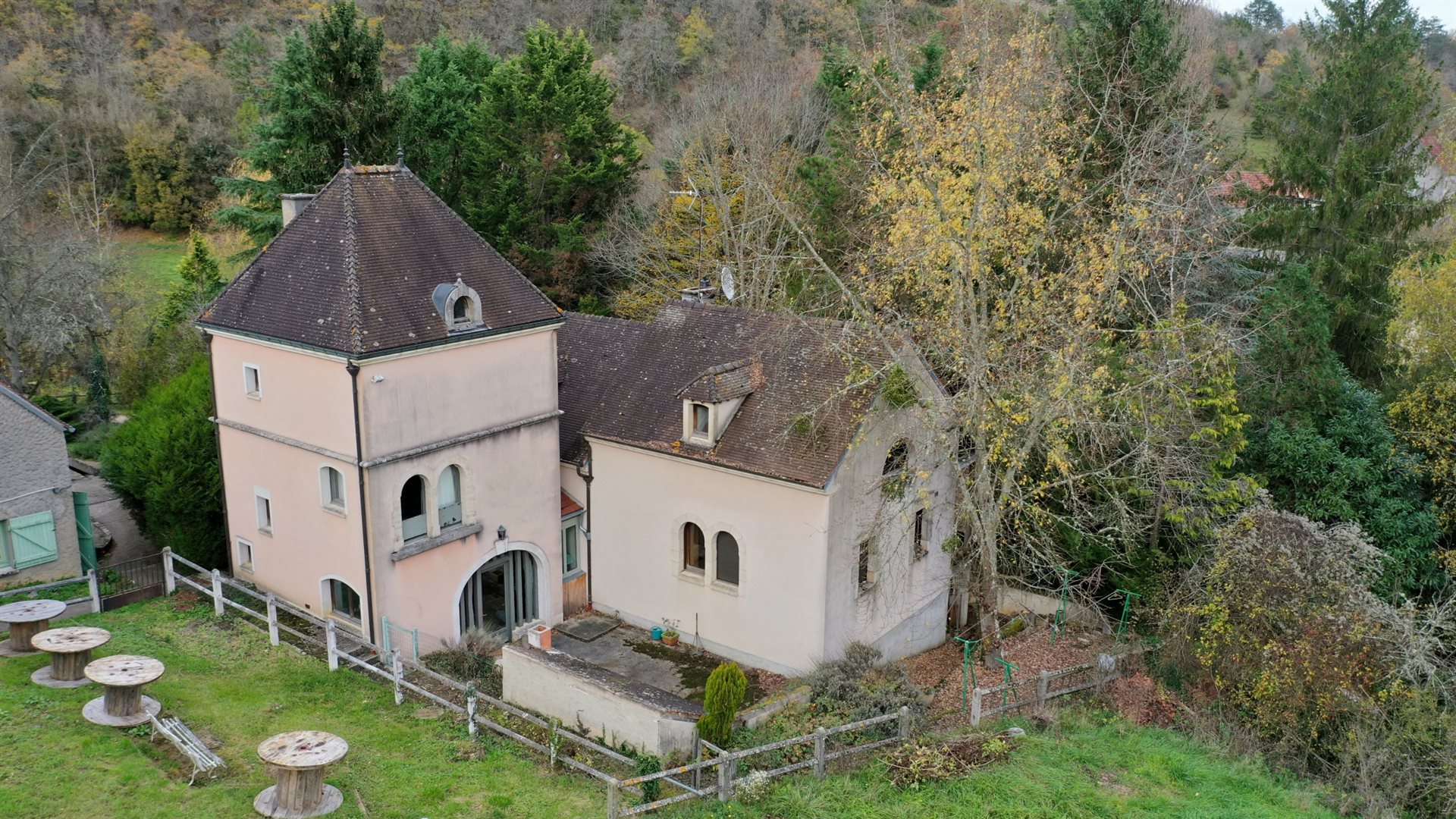 Maison à vendre, 354m², Vézelay