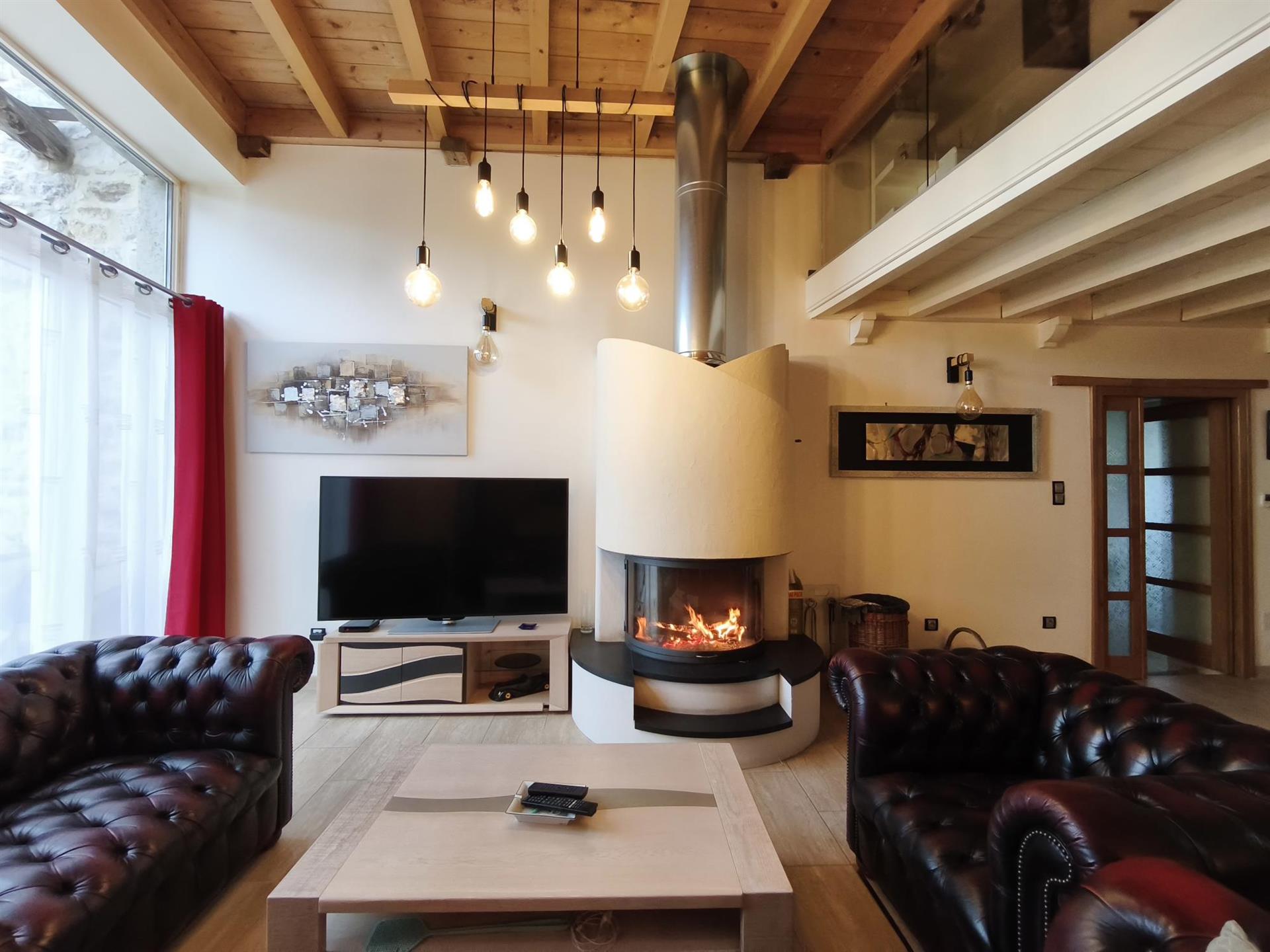 Maison à vendre, 270m², Aranc