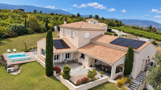 Maison 7 pièces 175 m² · à Saint-Pierre-de-Bœuf · 175 m² · 499 000 €