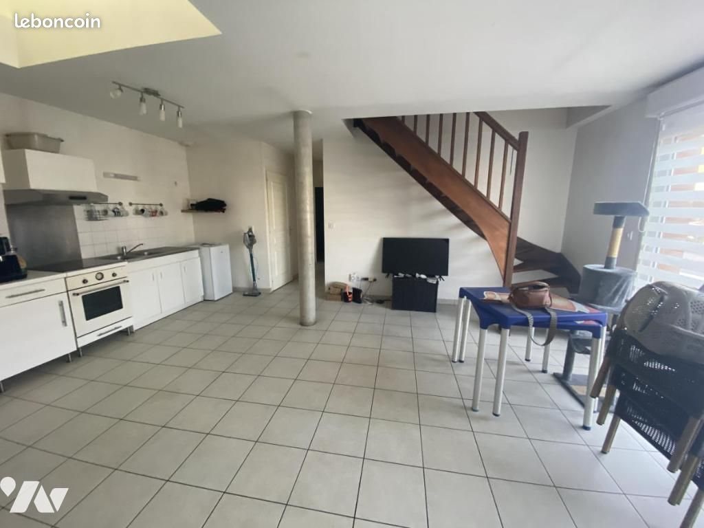 Maison à louer, 90m², Gondecourt