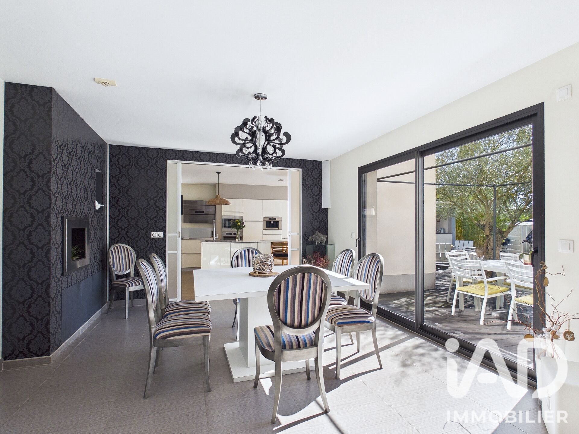 Maison à vendre, 254m², Saint-Julien-les-Villas
