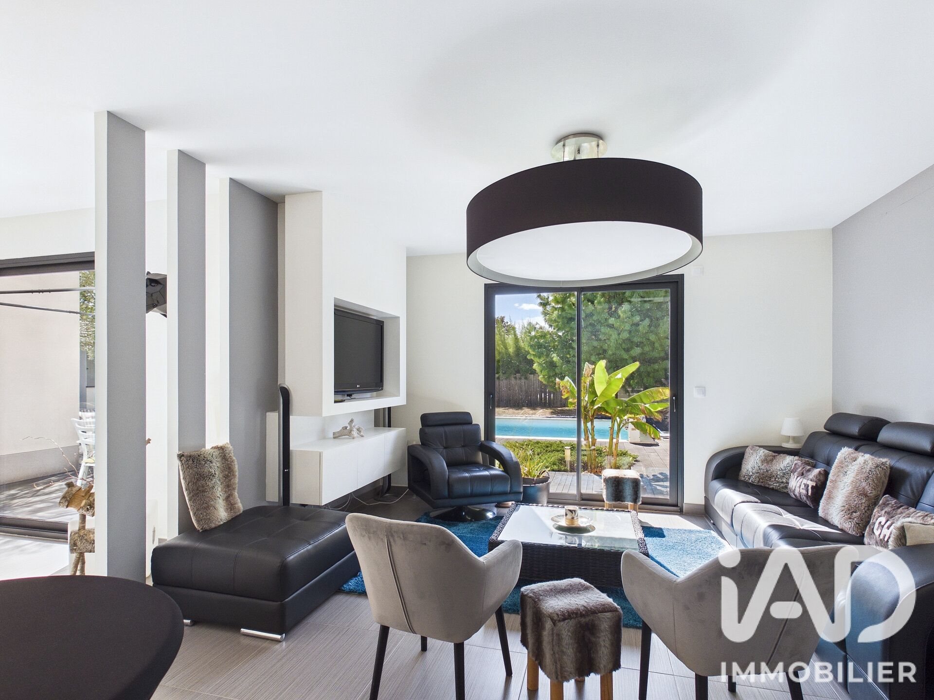 Maison à vendre, 254m², Saint-Julien-les-Villas