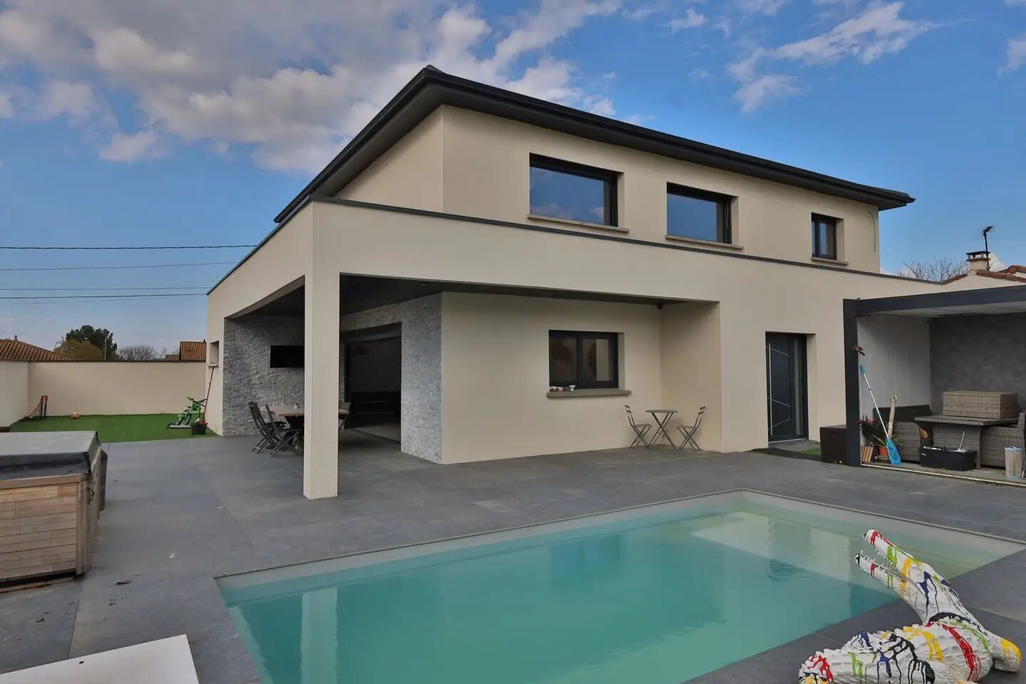 Maison à vendre, 179m², Heyrieux