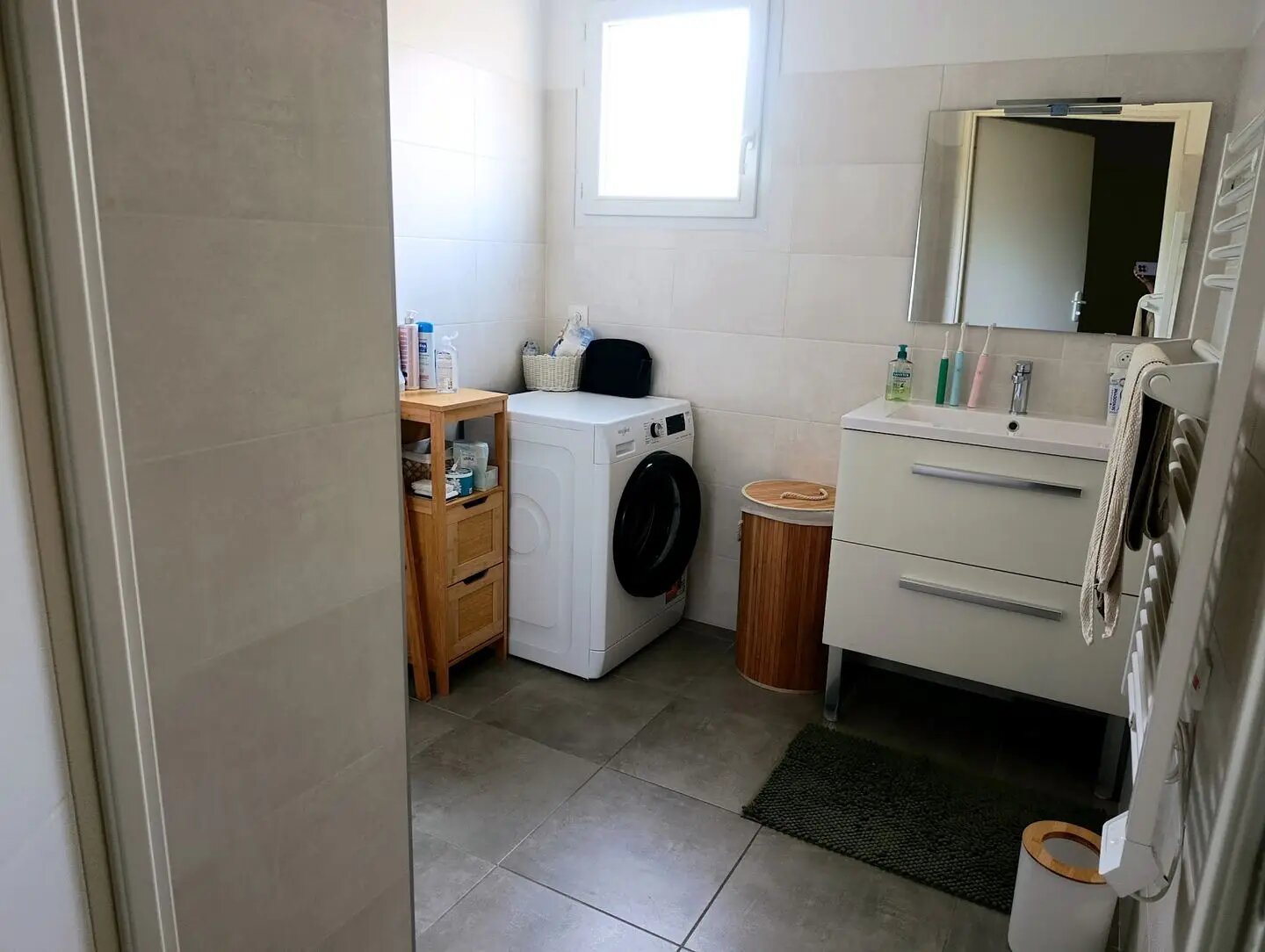 Appartement à louer, 68m², Oytier-Saint-Oblas