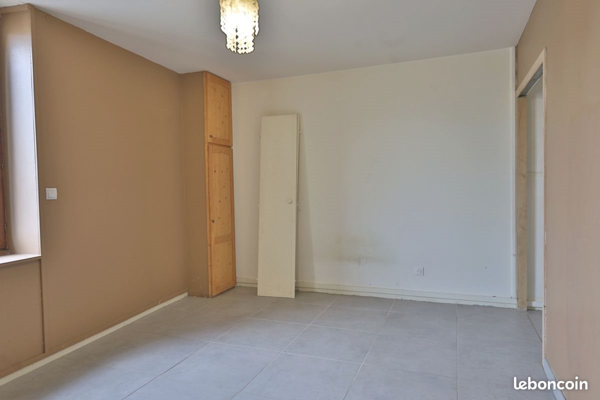 Appartement à vendre, 64m², Saint-Georges-d'Espéranche