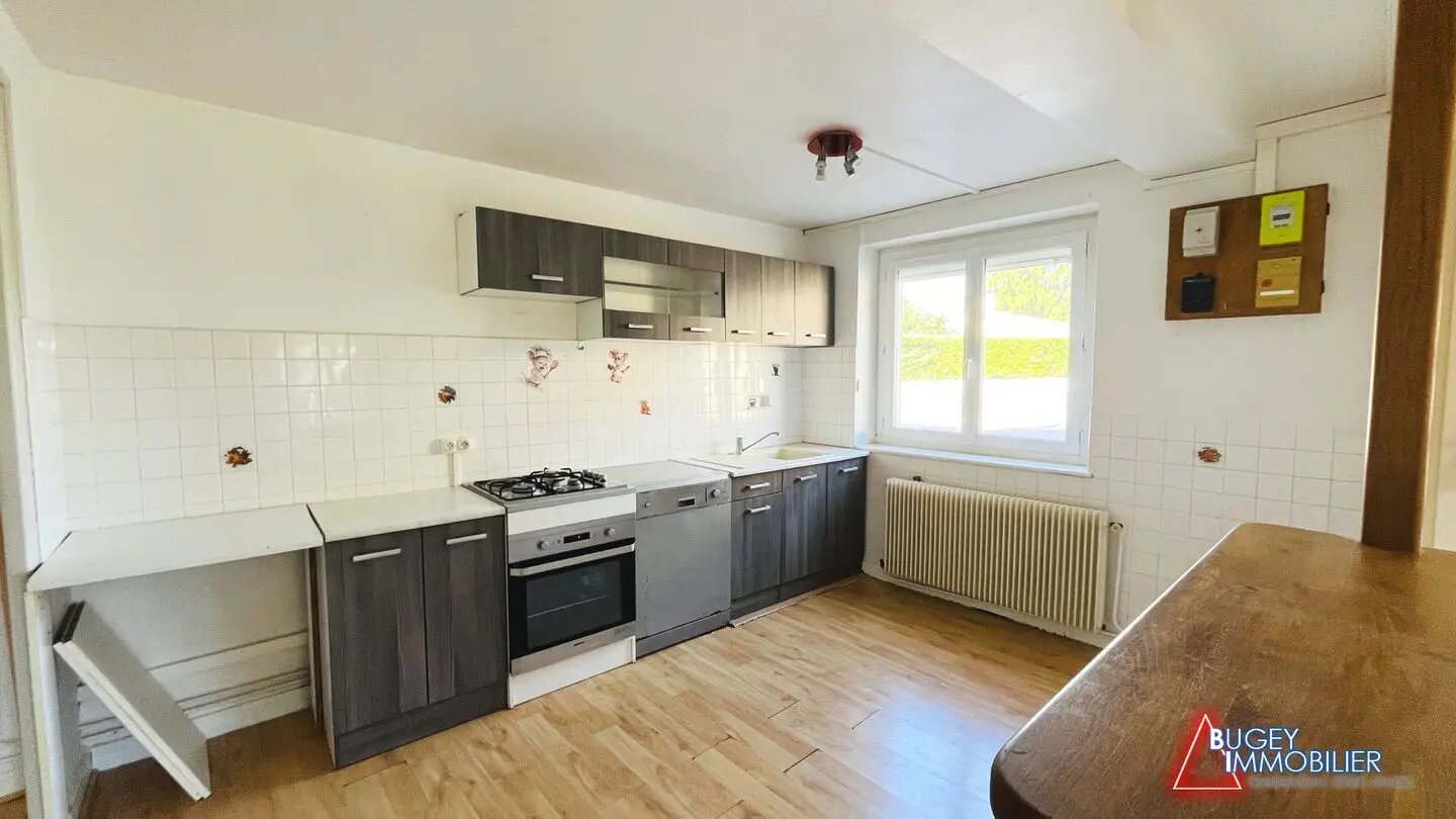 Maison à vendre, 93m², Leyment
