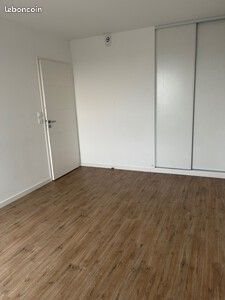 Appartement à louer, 66m², Lille