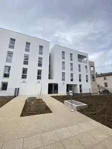 Appartement à louer, 79m², Gleizé