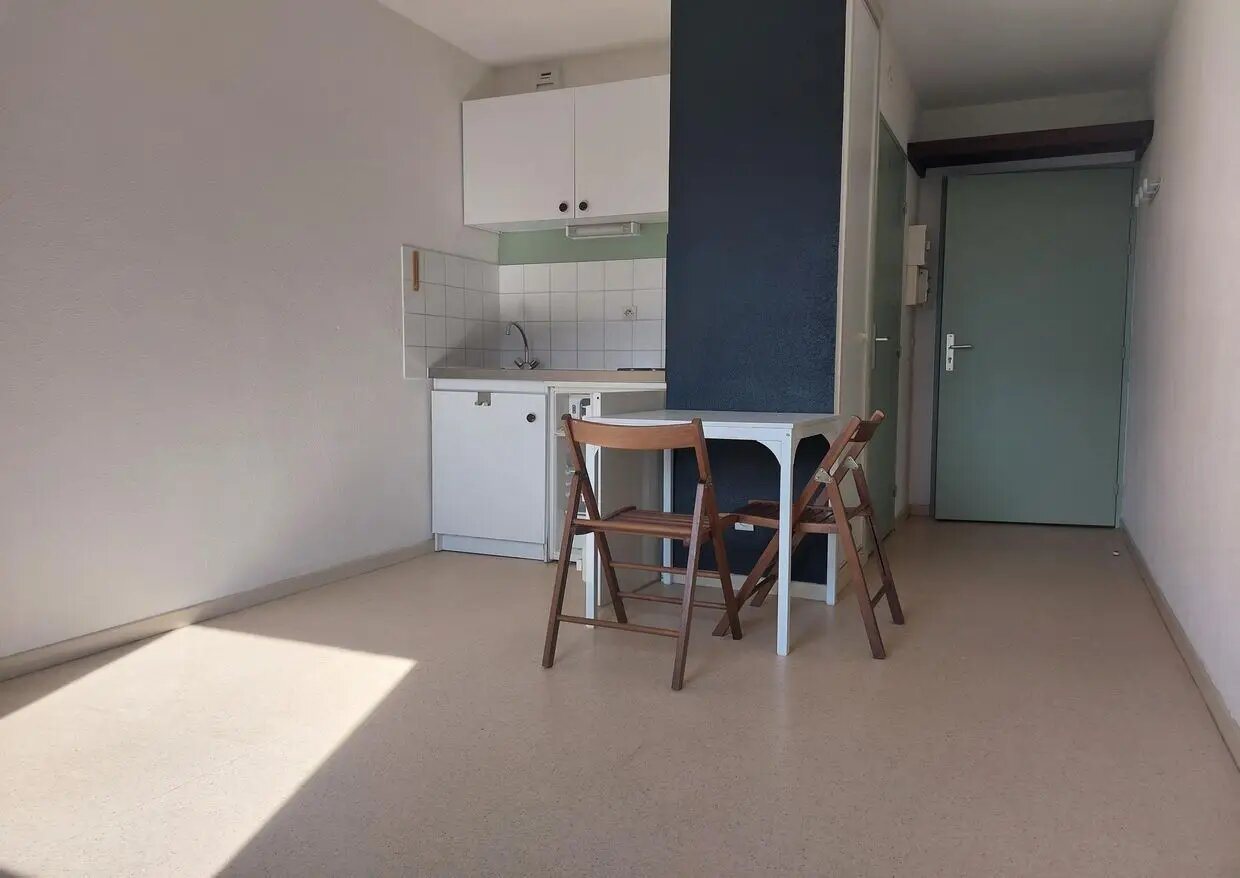 Appartement à louer, 17m², Valenciennes