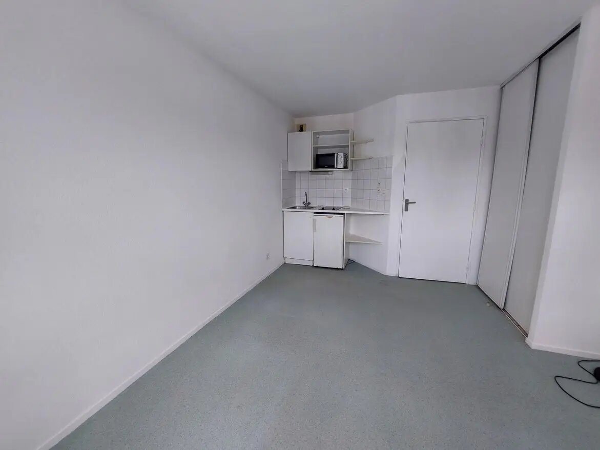 Appartement à louer, 18m², Tours