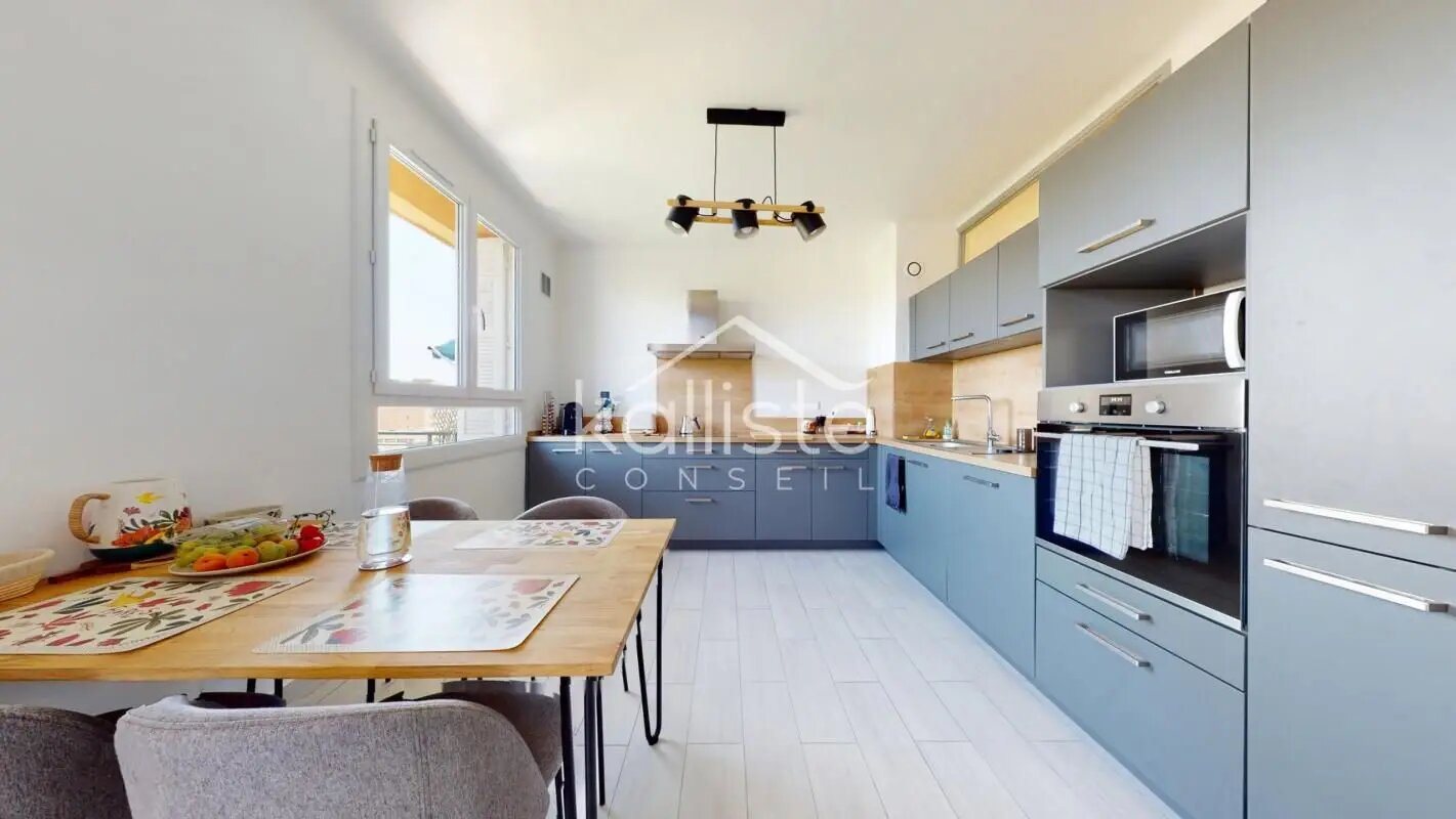 Appartement à louer, 55m², Ajaccio