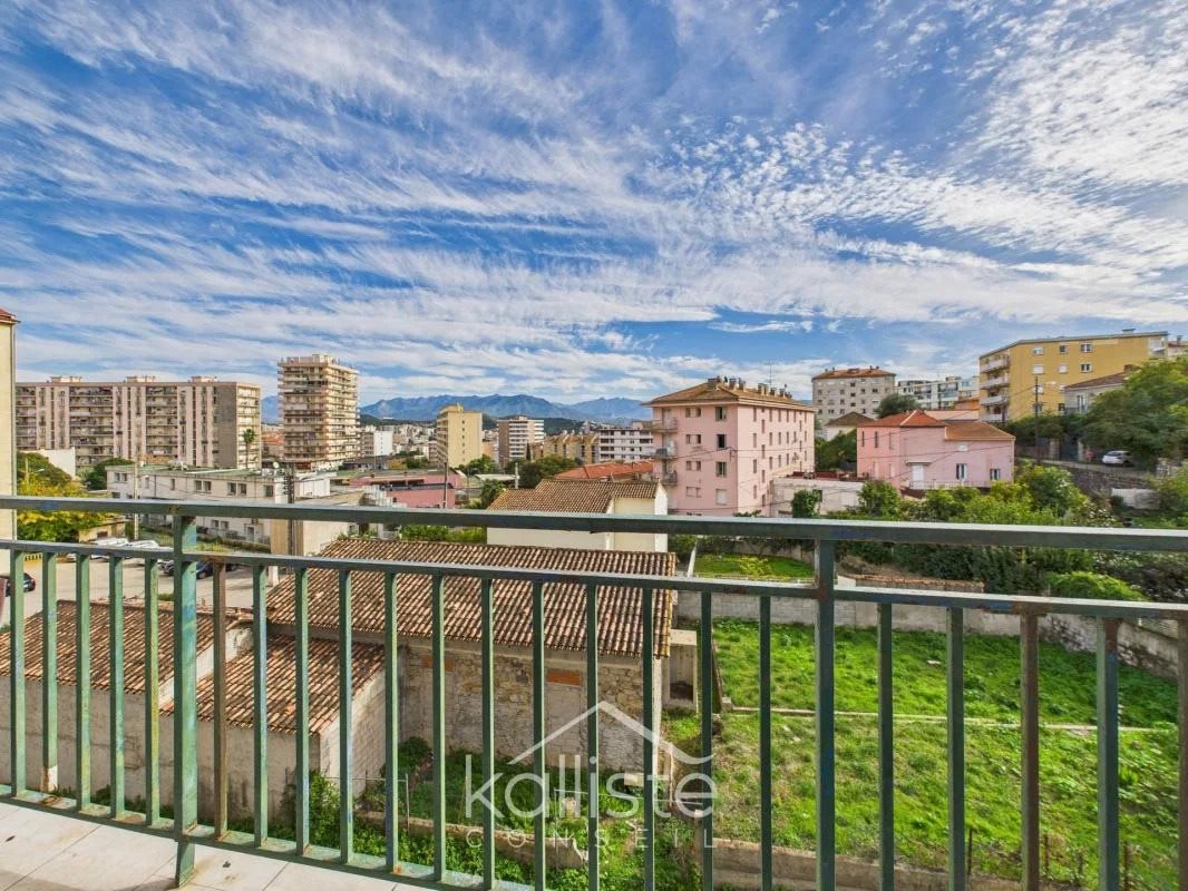 Appartement à vendre, 65m², Ajaccio
