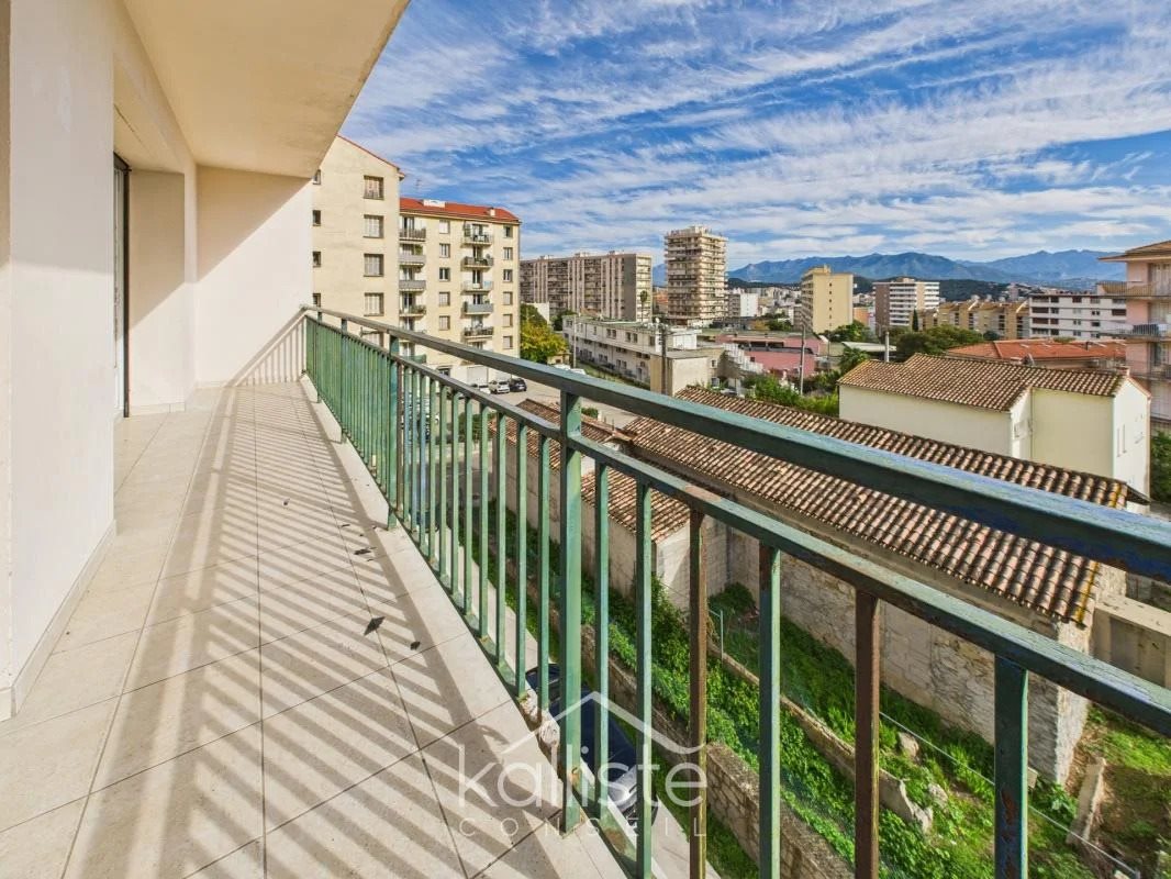 Appartement à vendre, 65m², Ajaccio