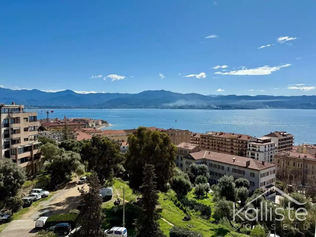 Appartement à vendre, 79m², Ajaccio