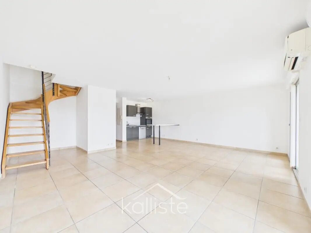 Appartement à louer, 90m², Ajaccio