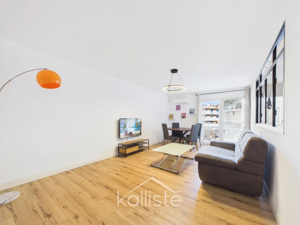 Appartement à louer, 84m², Ajaccio