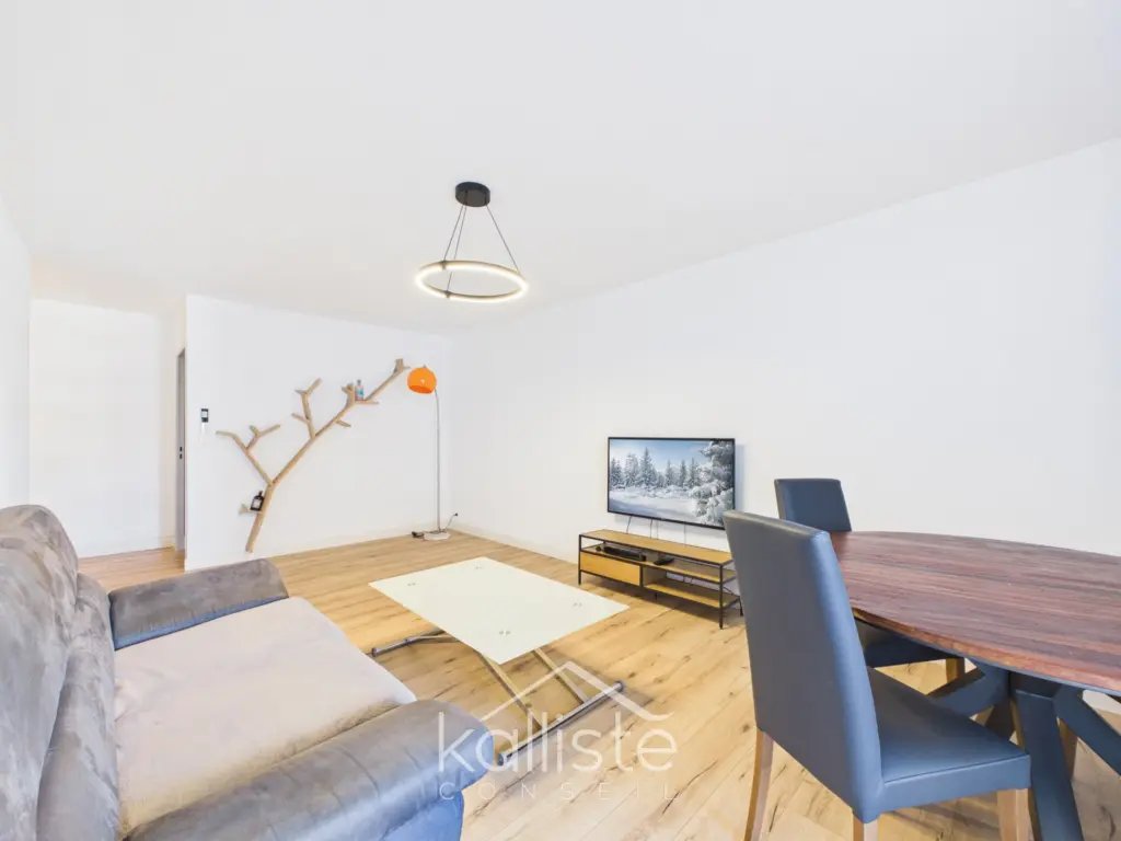 Appartement à louer, 84m², Ajaccio