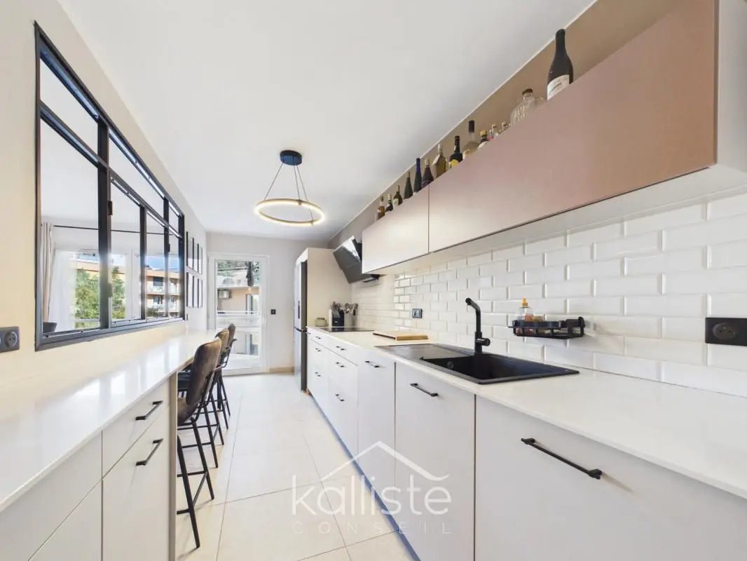 Appartement à louer, 84m², Ajaccio