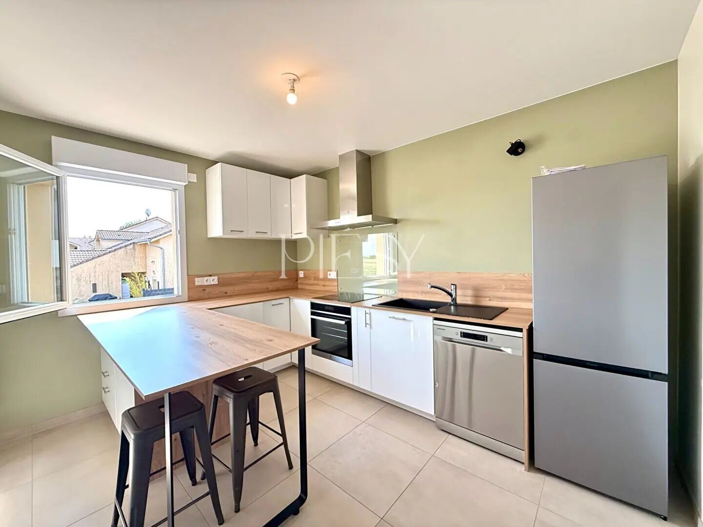 Appartement à louer, 69m², Valleiry
