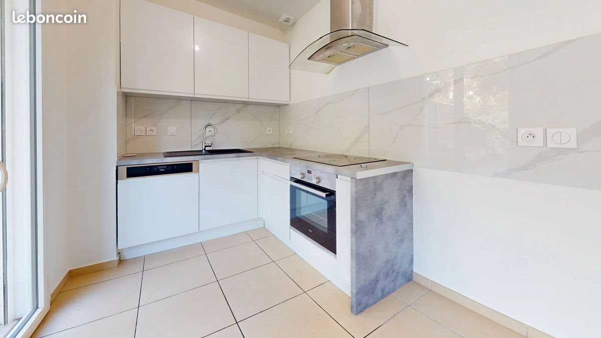 Maison à louer, 85m², Valleiry