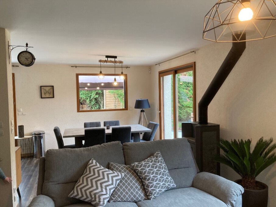 Maison à louer, 107m², Valleiry