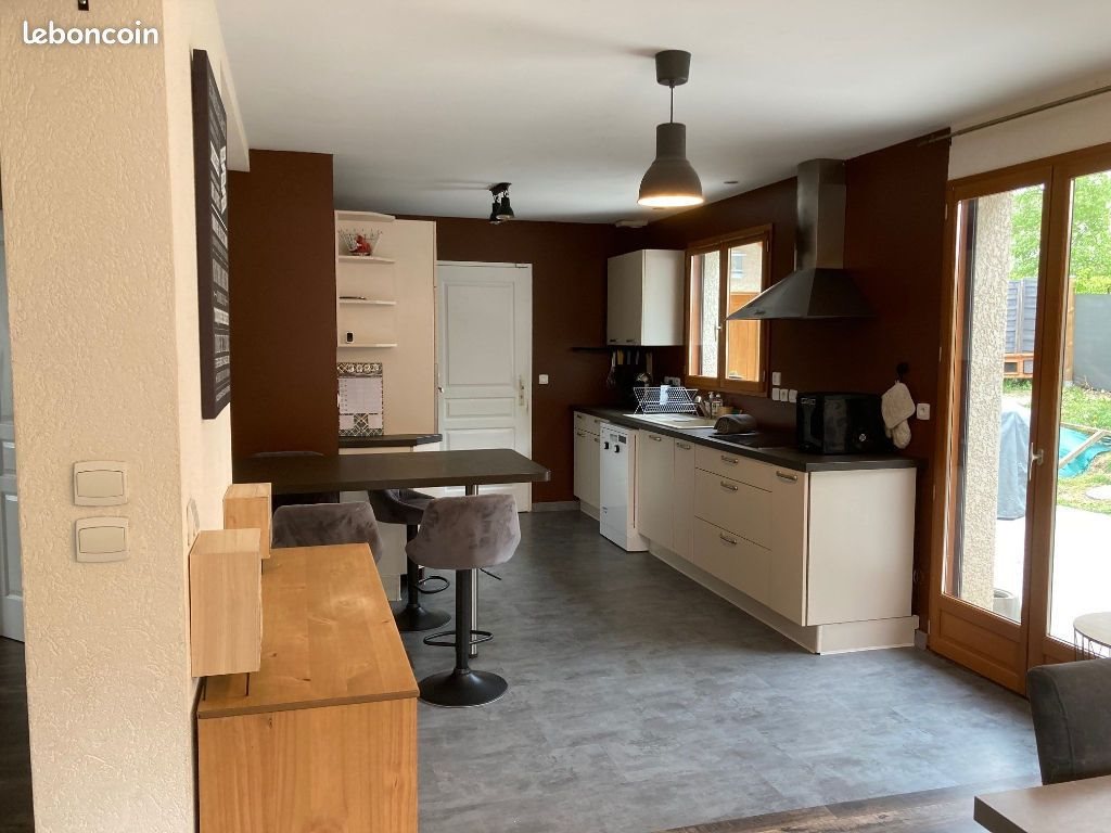Maison à louer, 107m², Valleiry