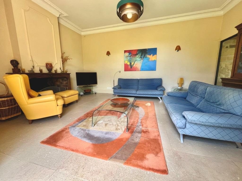 Maison à vendre, 305m², Mende
