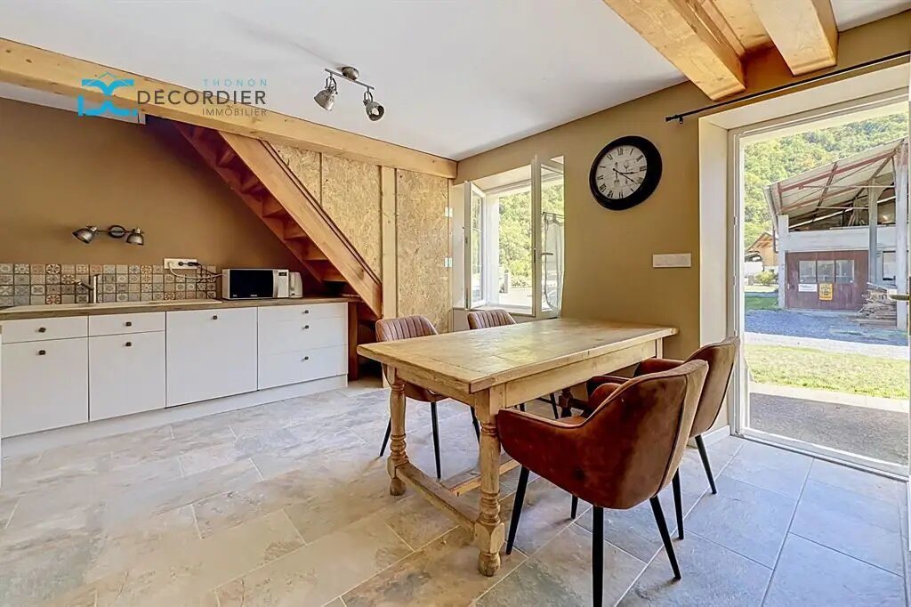Maison à vendre, 81m², Orcier
