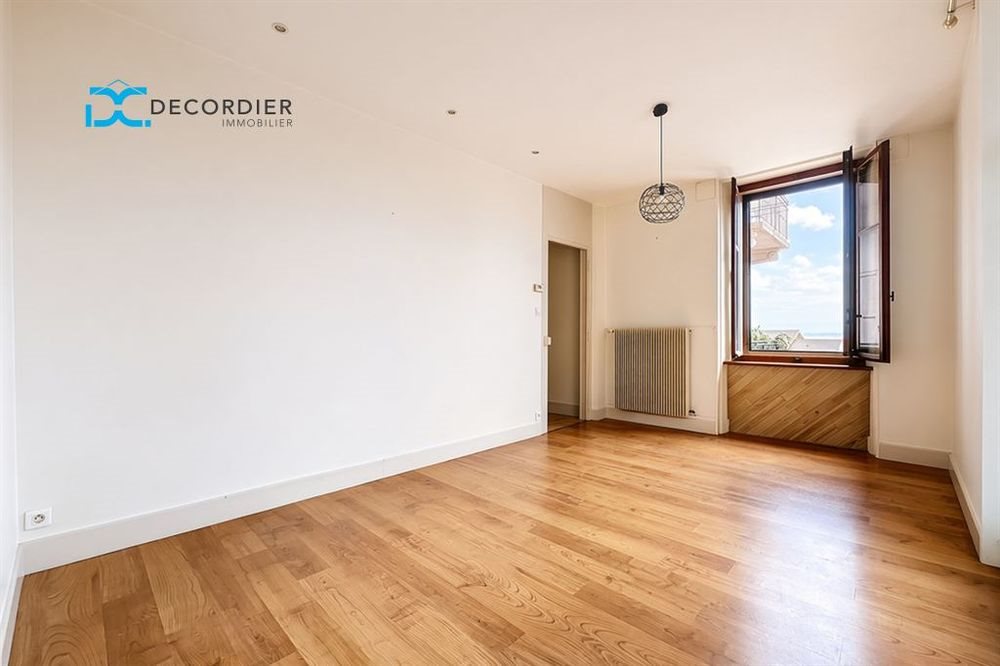 Appartement à vendre, 69m², Evian-les-Bains