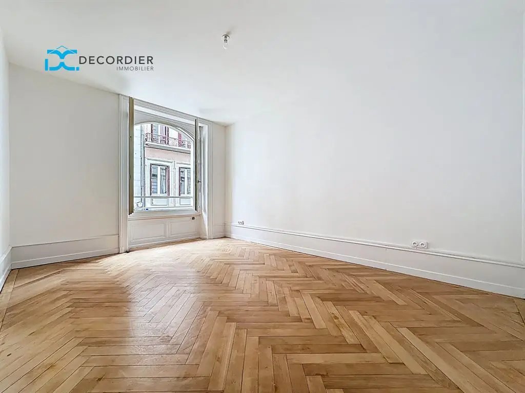 Appartement à vendre, 85m², Évian-les-Bains