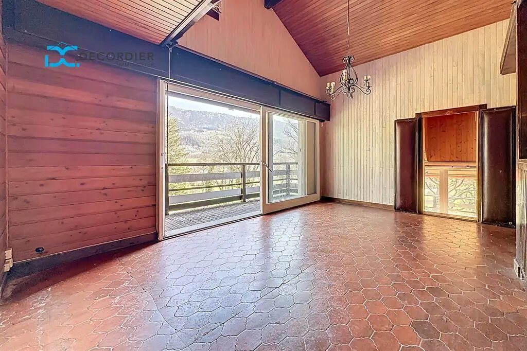 Maison à vendre, 181m², Lyaud