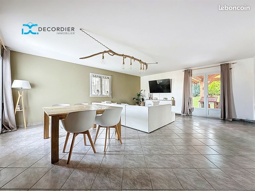 Maison à vendre, 180m², Neuvecelle