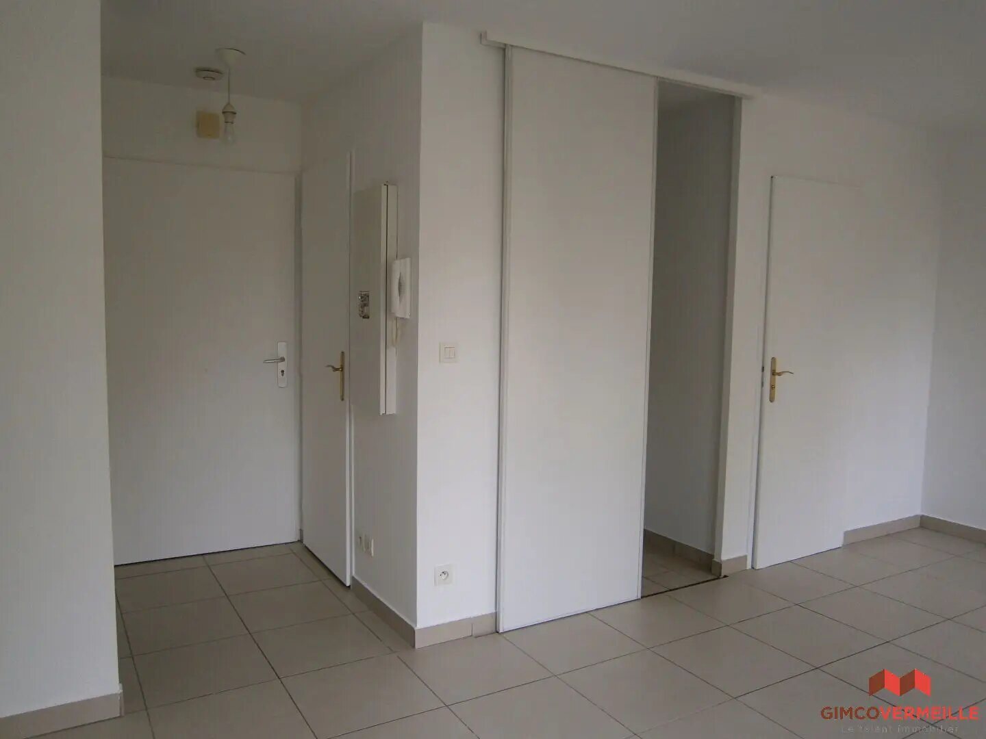 Appartement à louer, 24m², Voisins-le-Bretonneux