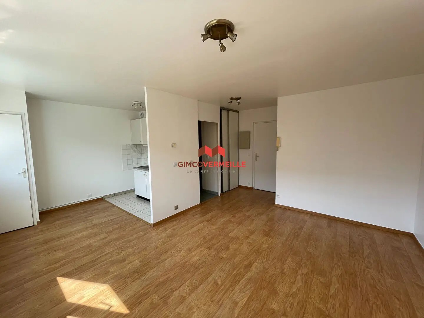 Appartement à louer, 32m², Montigny-le-Bretonneux