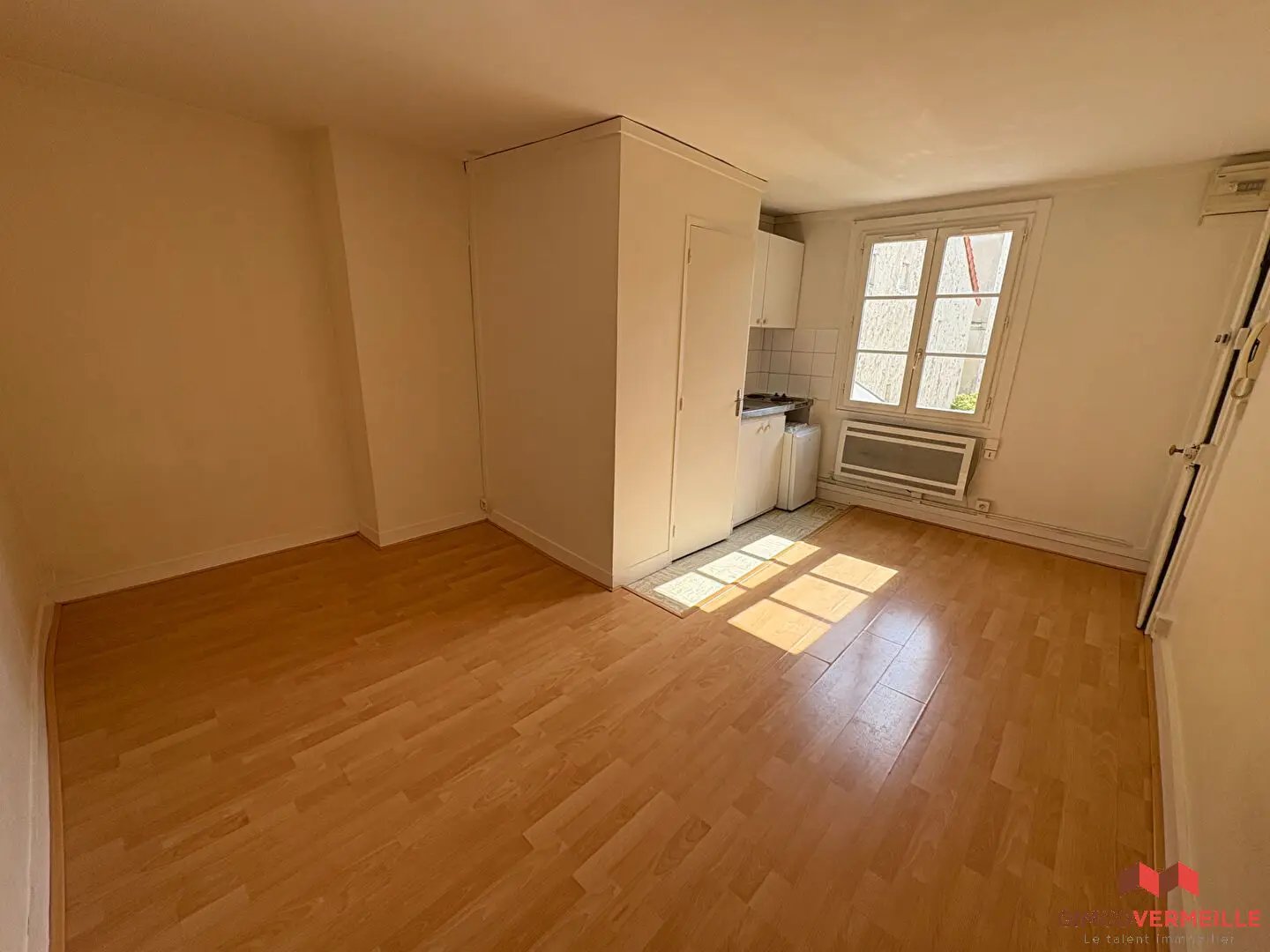 Appartement à louer, 17m², Versailles