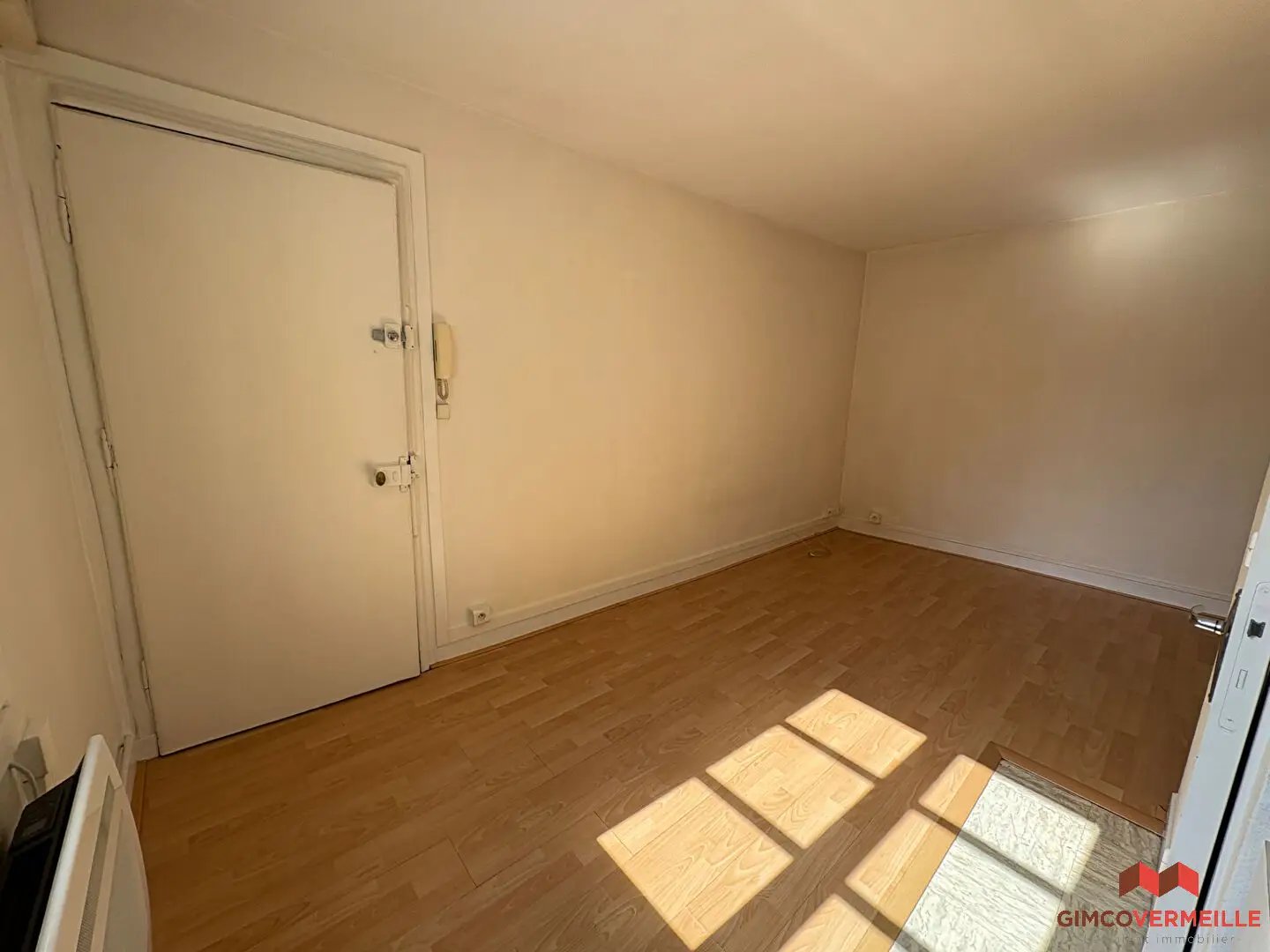 Appartement à louer, 17m², Versailles