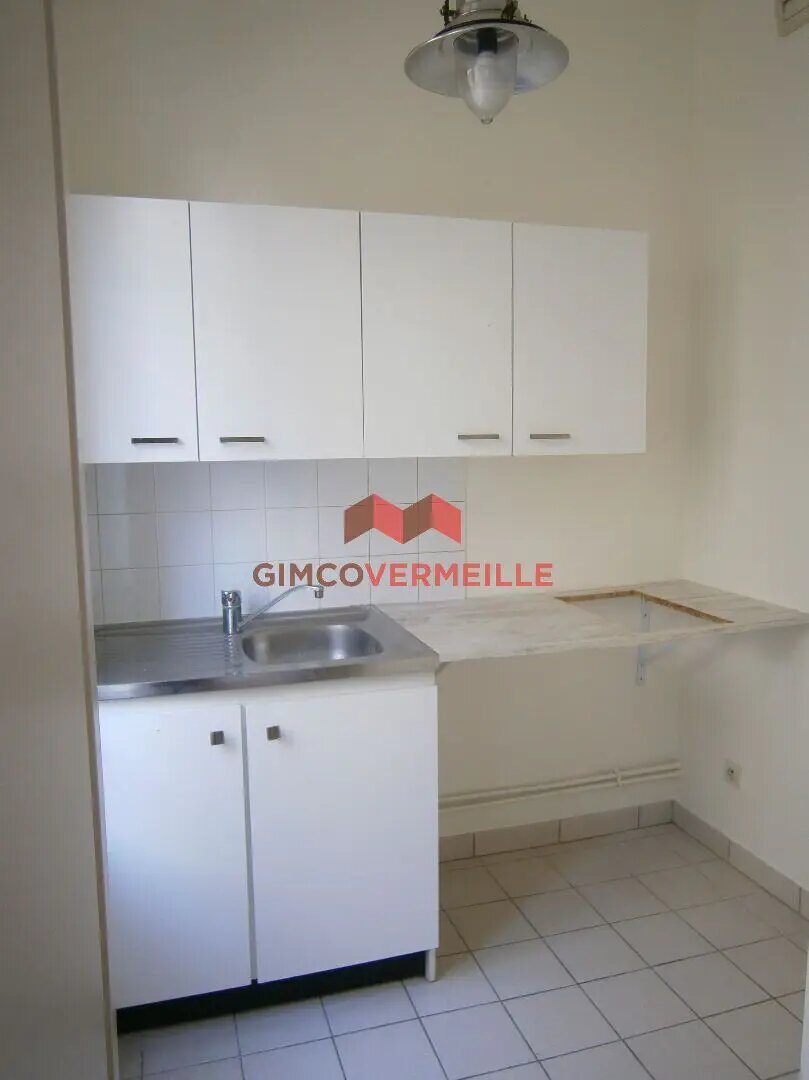 Appartement à louer, 25m², Voisins-le-Bretonneux