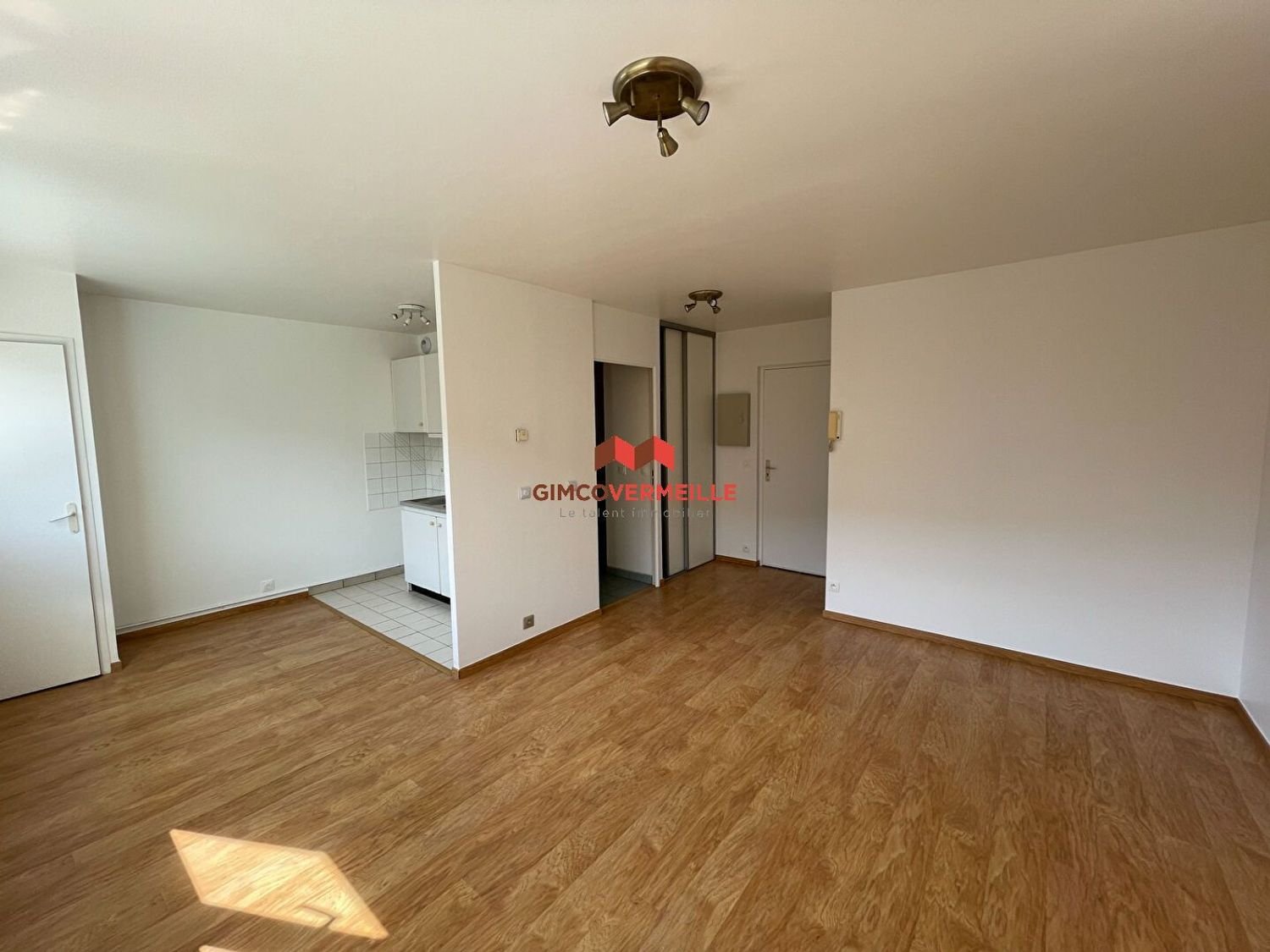 Appartement à louer, 32m², Montigny-le-Bretonneux