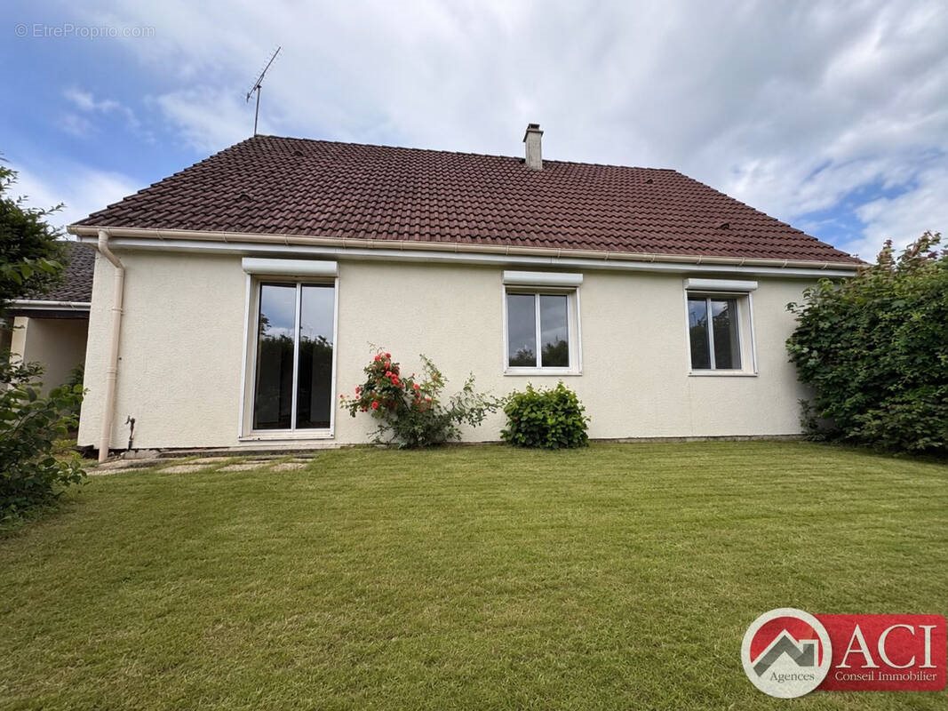 Maison à vendre, 88m², Bornel