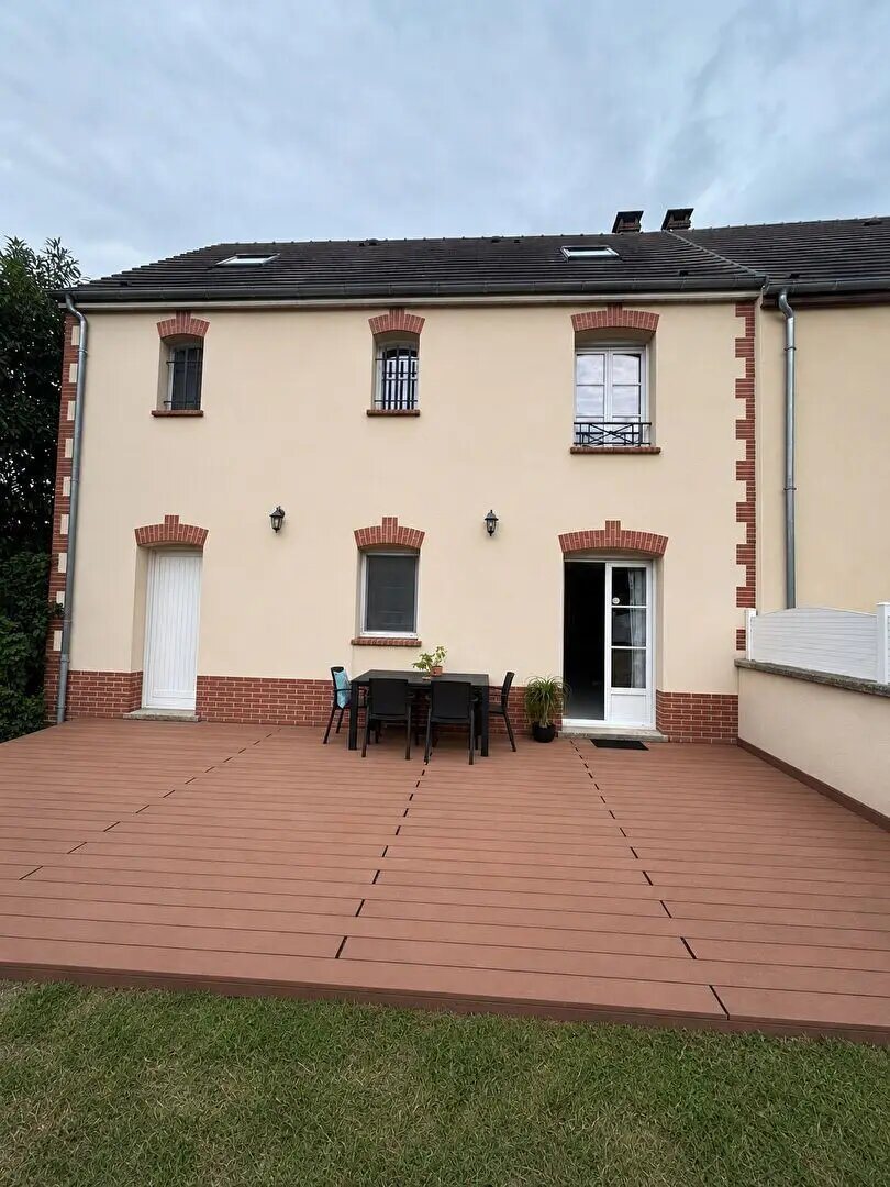Maison à vendre, 111m², Sainte-Geneviève
