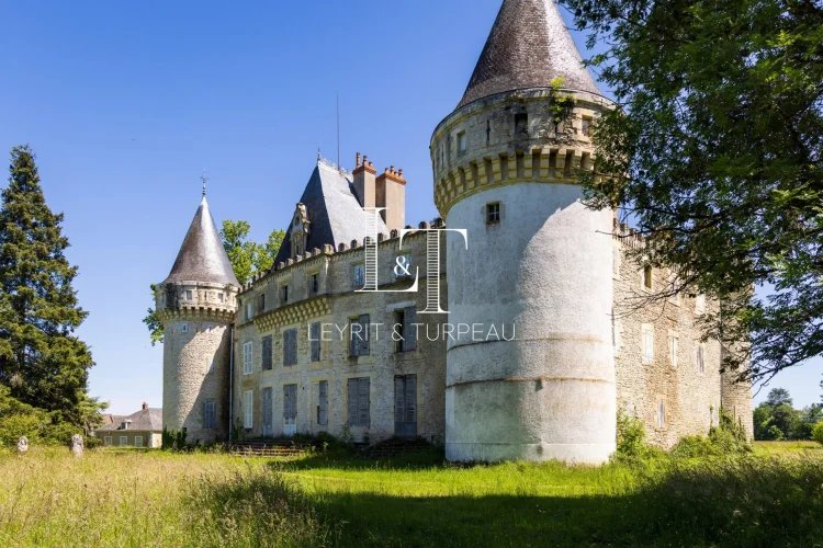 Maison à vendre, 850m², Bourges
