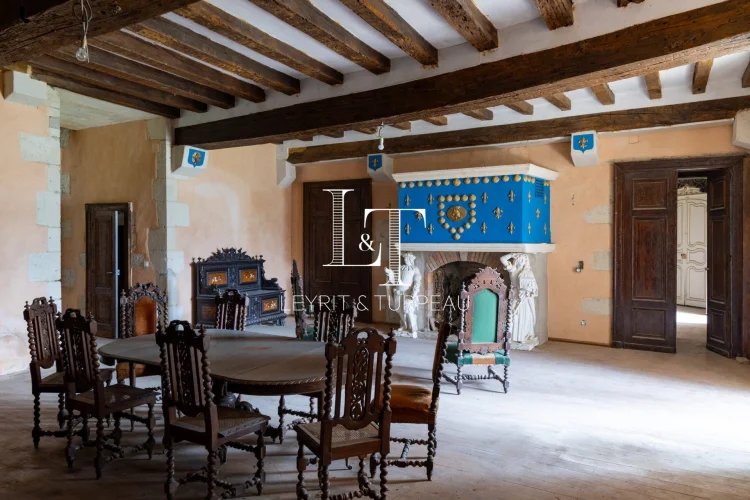Maison à vendre, 850m², Bourges