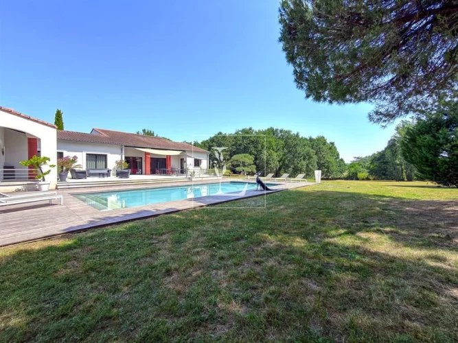 Maison à vendre, 312m², Montauban